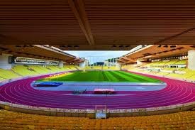 Zeus辟谣网传结婚生子传闻：希望能尽快结束此事，律师：大连工大女生申诉或可撤销被开除学籍处分